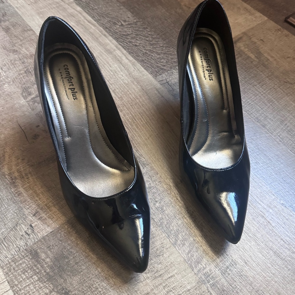 Black Patent 2.5inch Heels